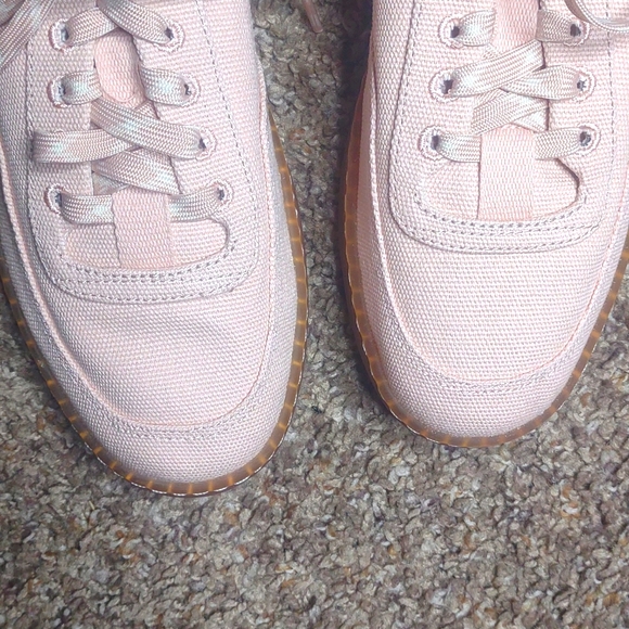 Everlane The Tread Bare Unisex Sneaker Sz Wm 9, Mn 7 NWOB - Picture 10 of 11